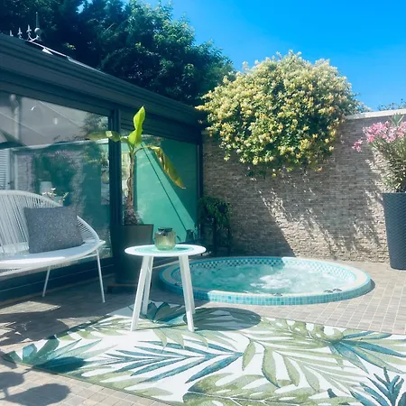 فيلة Escapade Romantique